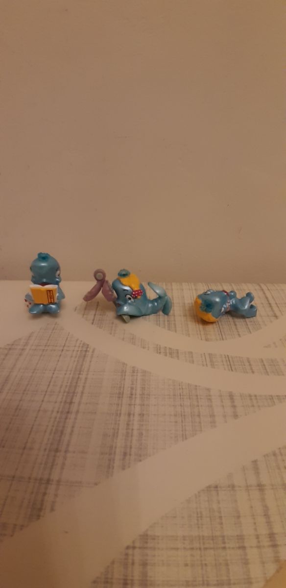 N. 3 sorpresine Kinder - Balenotti -