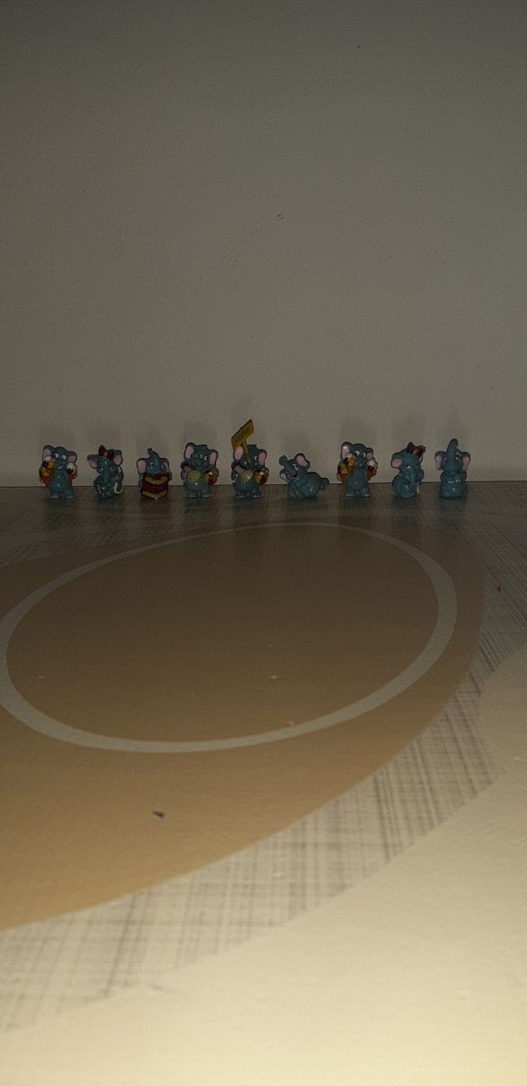 Set n. 9 sorpresine Kinder- Elefanti -