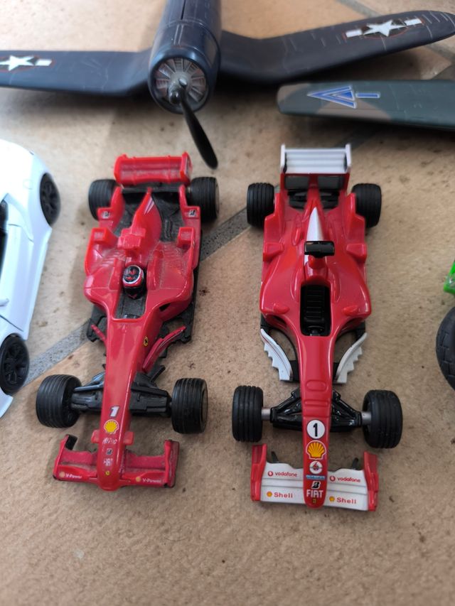 Modellini moto macchine e aerei