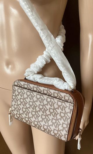 Borsa a spalla DKNY Donna, colore chino caramello