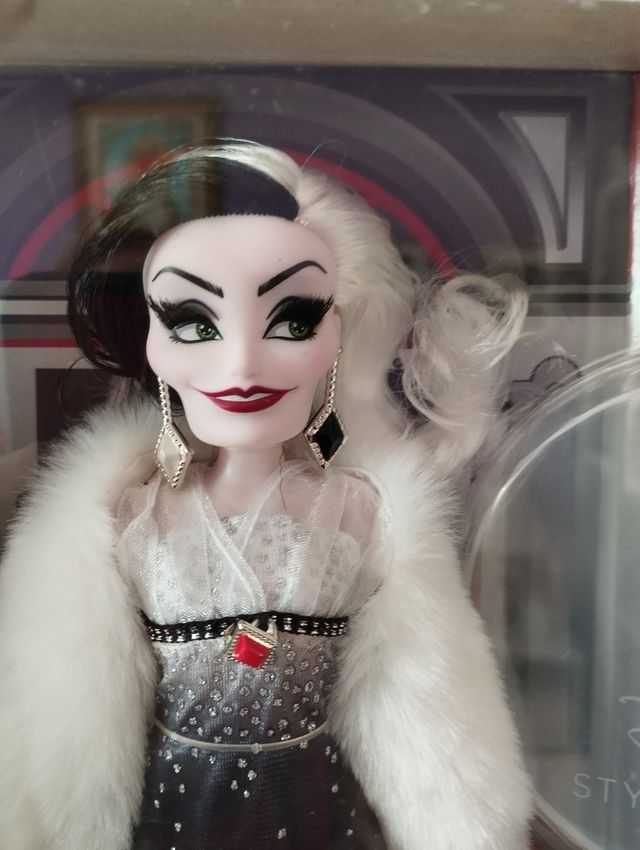 Nuova BAMBOLA CRUELA DE VIL