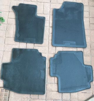 Mercedes W163. Alfombrillas