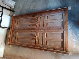 Puerta Madera Buen estado.