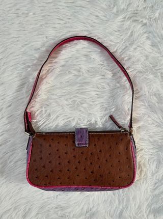 Borsa Guess Vintage in Pelle Struzzo Colori Unica