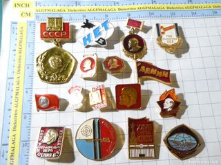 16 INSIGNIAS BROCHES UNIÓN SOVIÉTICA - RUSIA. POLÍ