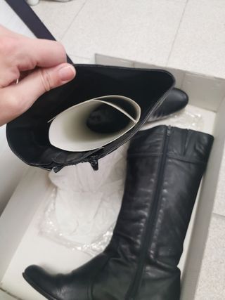 Botas altas de piel