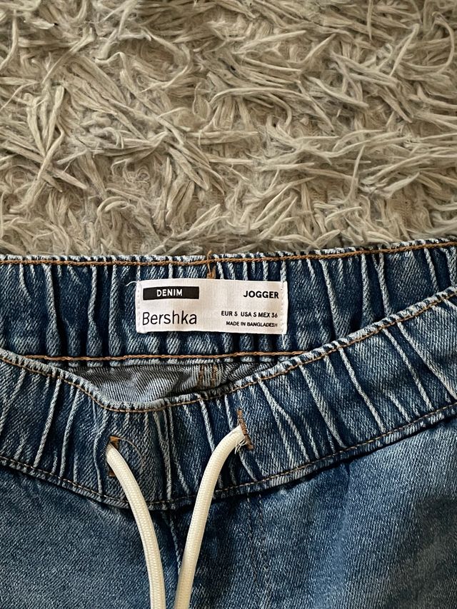 Jogger vaquero Bershka