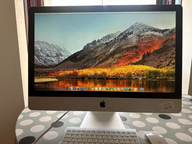 Vendo iMac 27, tastiera e mouse.