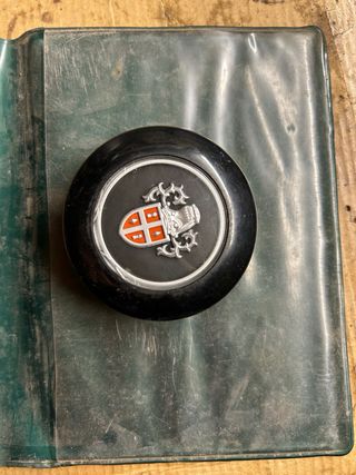 EMBLEMA  VOLANTE AUTHI/AUSTIN MORRIS