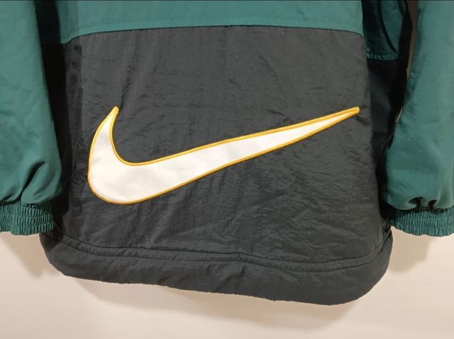 CHAQUETÓN NIKE VINTAGE