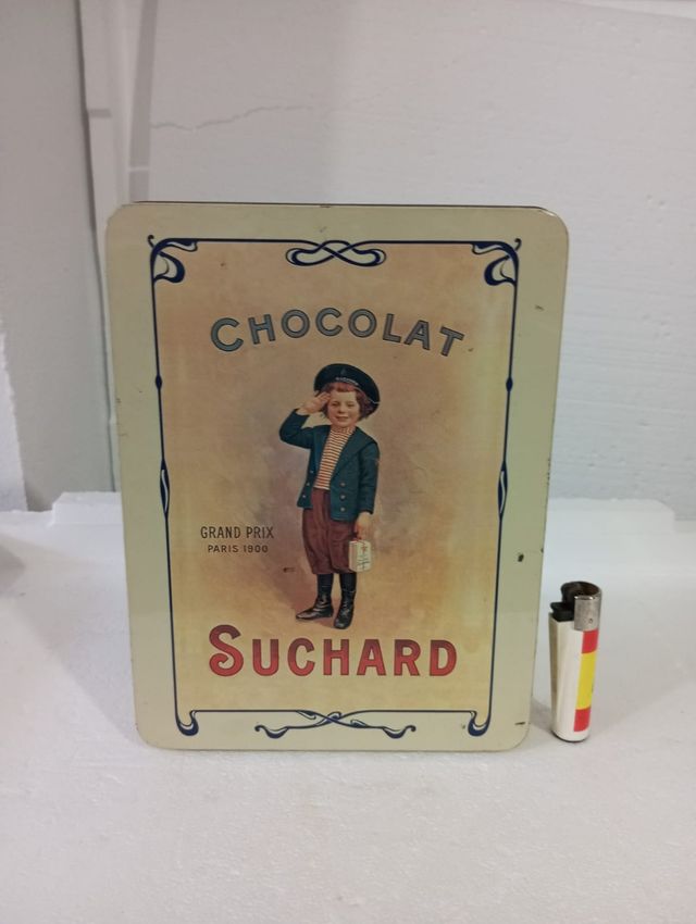 CAJA ANTIGUA DE PUBLICIDAD