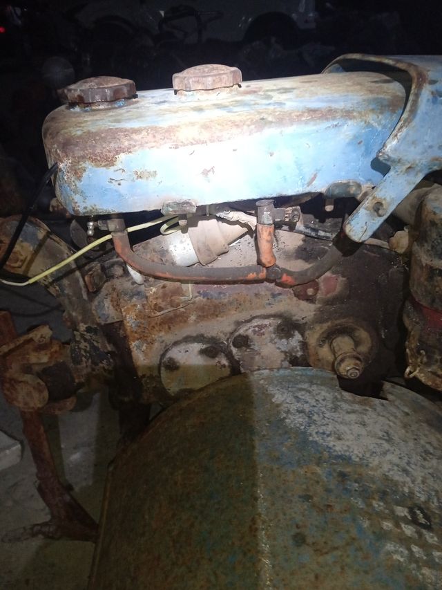 Mula gasolina la marca ALERVI