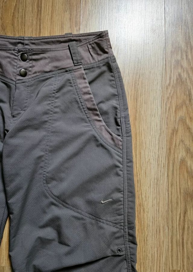 Nike Parachute Baggy Pants vintage brown