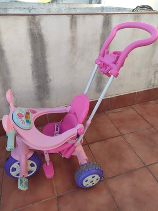 Triciclo feber , Nenuco 2 en 1