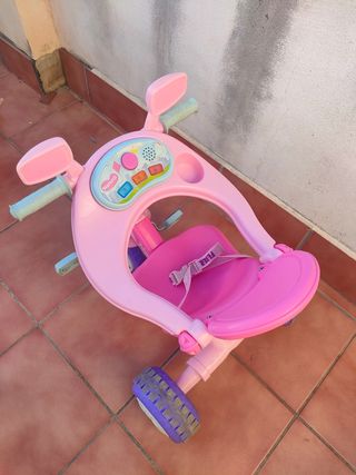 Triciclo feber , Nenuco 2 en 1
