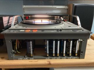 Tocadiscos EMT 948