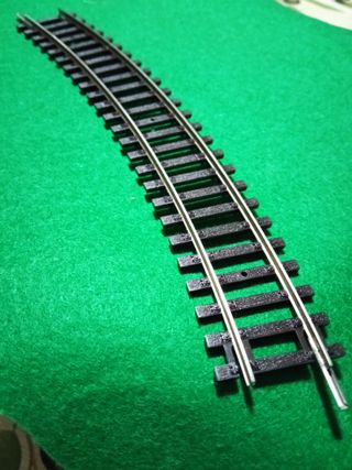 VÍA DE TREN MAQUETA