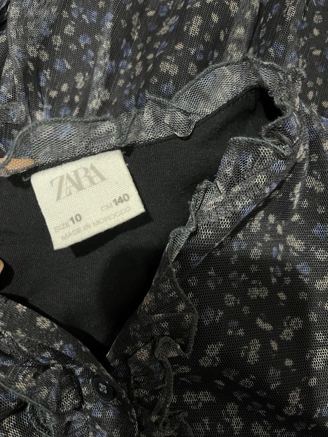 Lote de ropa niña. vestidos, chaleco y jersey 8-10