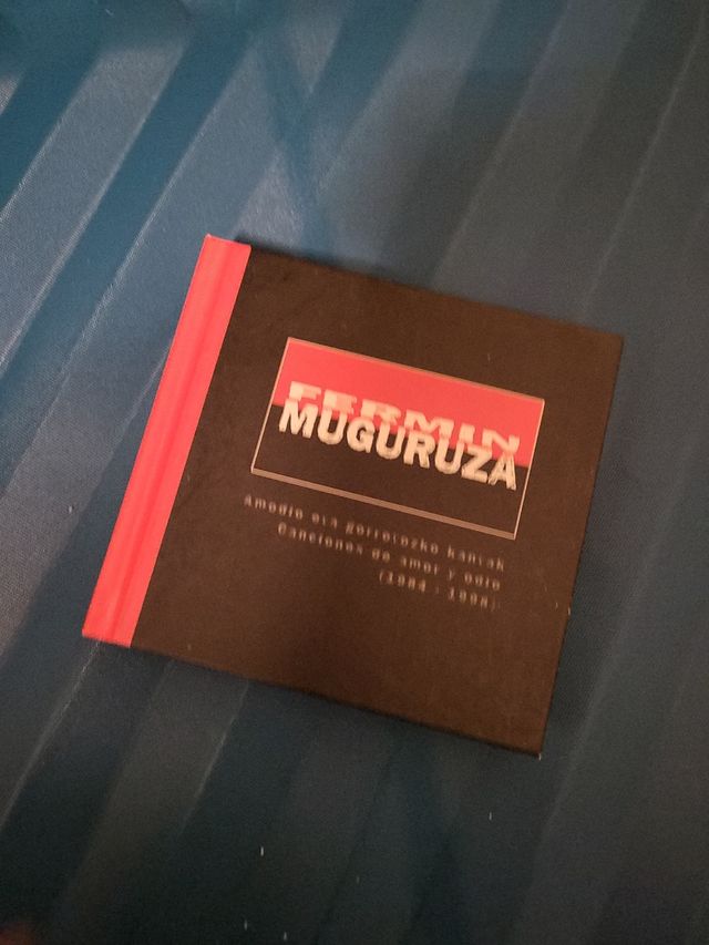 Fermin Muguruza - libro CD