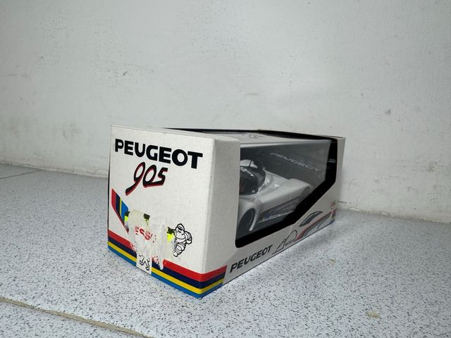Peugeot 905 Lemans caja original 1:43
