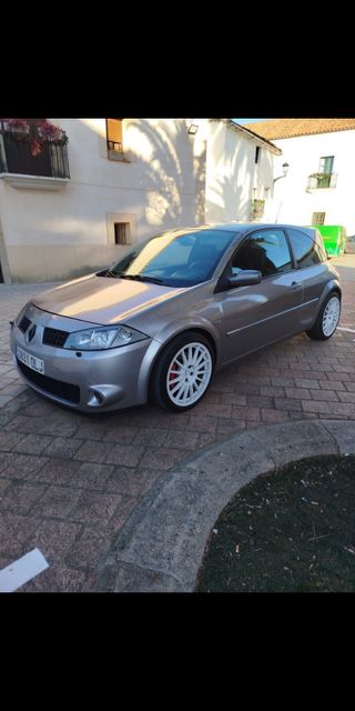 Renault Megane rs trophy 
