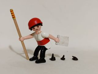 Playmobil chica caganer pesebre