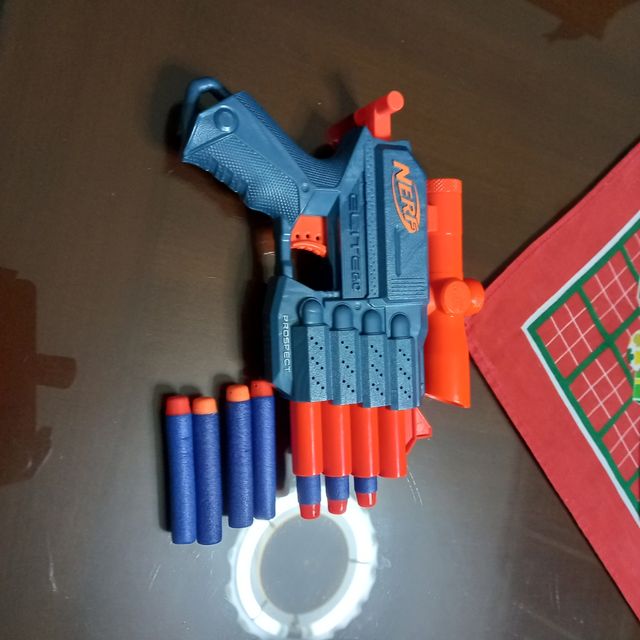 Pistola Nerf