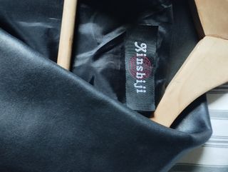 Vendo chaqueta nueva de piel