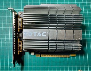 Grafica ZOTAC GT520 ZONE EDITION 1GB 64BIT LOK3 
