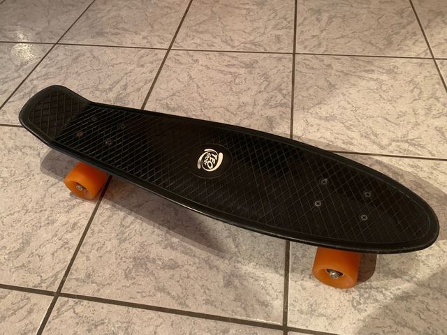 Penny skateboard