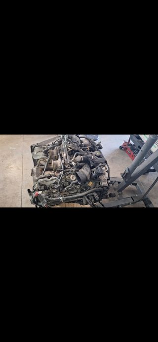 Motor bmw 550i 650i 750i
