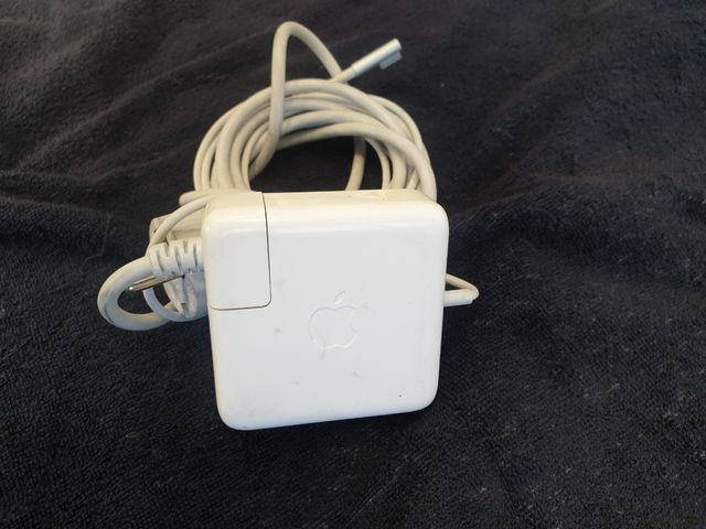 cargador ordenador portátil macbook pro