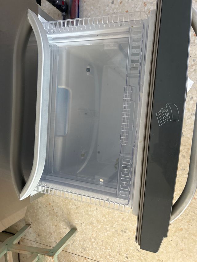 Pezzi ricambio frigo