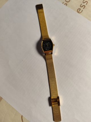 Reloj Casio oro