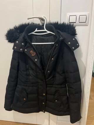 Abrigo plumas Zara