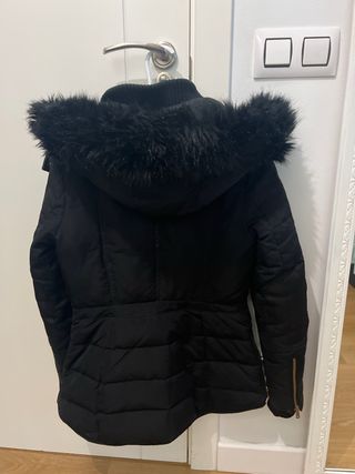 Abrigo plumas Zara