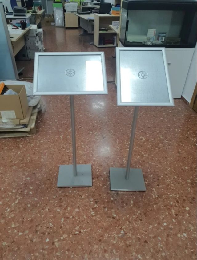 Expositor folios publicidad comercios