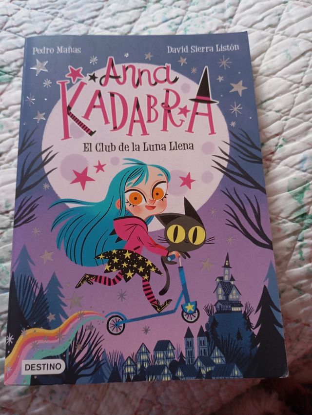 Anna Kadabra 1. El Club de la Luna Llena