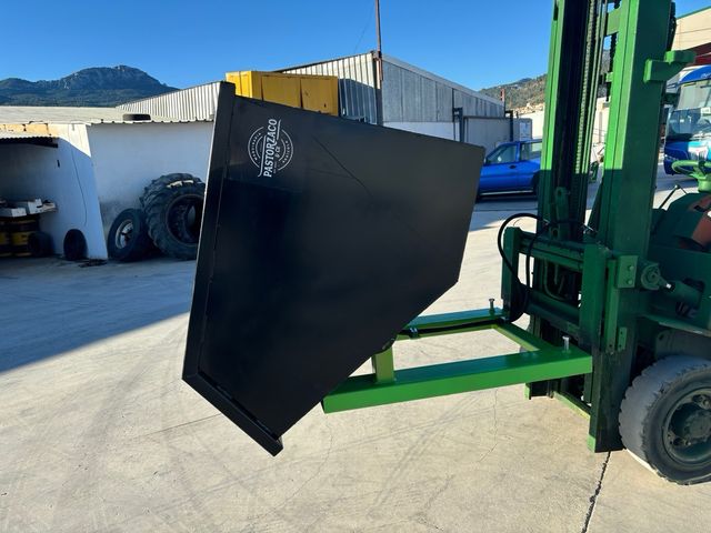 Vagoneta contenedor hidraulico