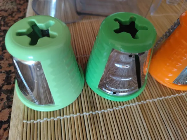 Rallador, cortador eléctrico Moulinex