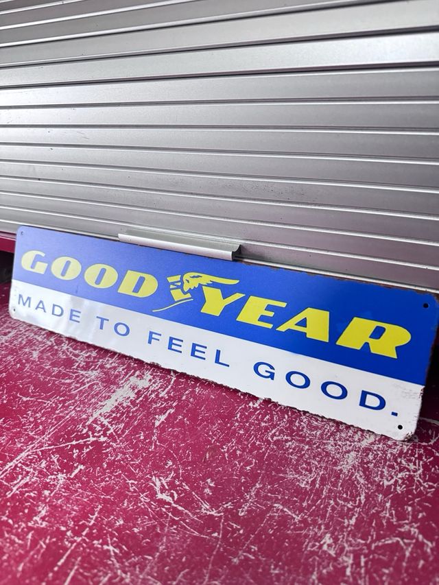 Cartel metalico Neumaticos Goodyear 40x10