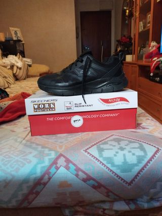 Skechers Negras Hombre