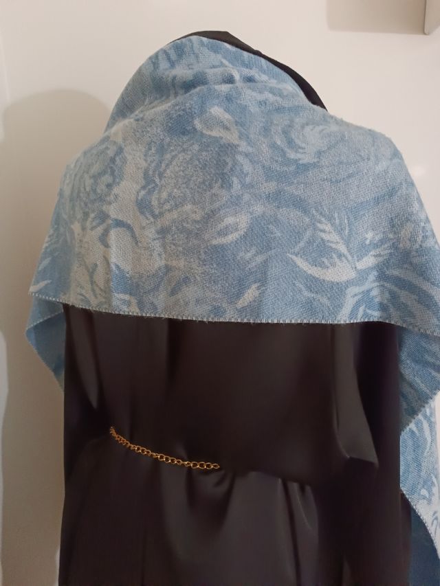 Preciosa bufanda celeste