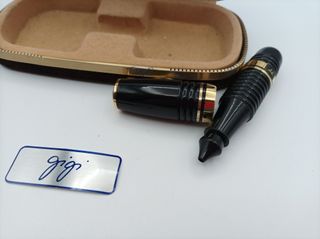 Bolígrafo Gigi