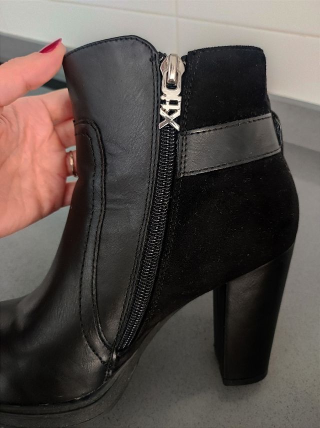 Botines Xti