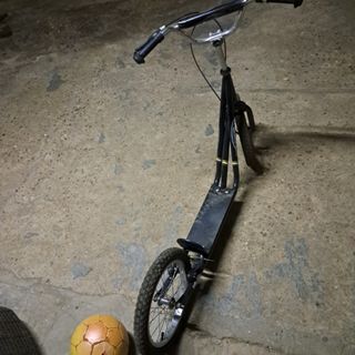 Patinete ruedas bicicleta 