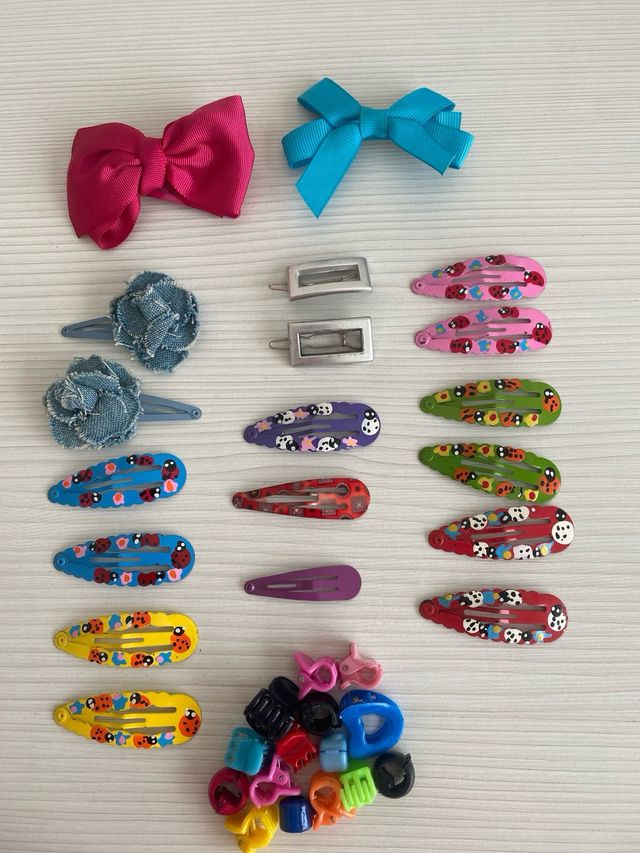 Lote lazos y pinzas para el pelo