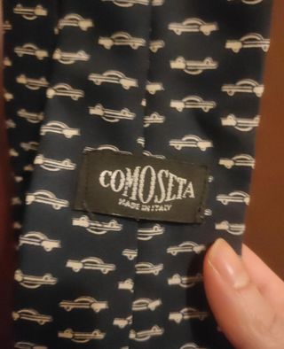 Cravatta seta vintage fantasia auto made in Italy 