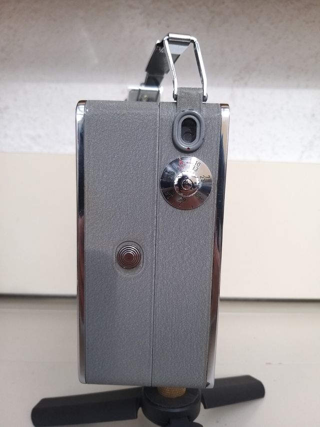 Antigua Cámara de Cine Nizo Heliomatic 8 S2R 1951
