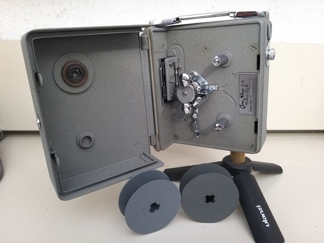 Antigua Cámara de Cine Nizo Heliomatic 8 S2R 1951